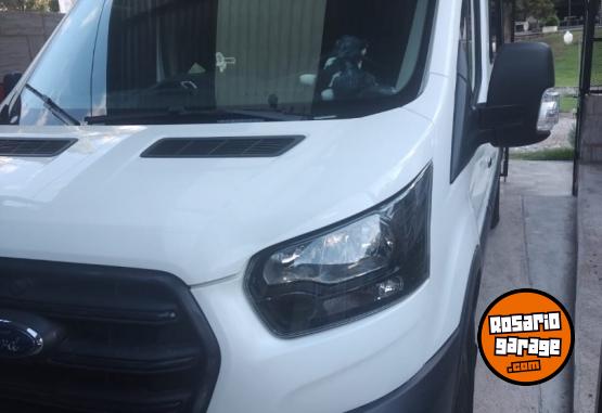 Utilitarios - Ford 2023 2023 Diesel 37000Km - En Venta