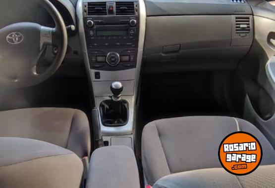 Autos - Toyota XEI 2013 Nafta 166000Km - En Venta
