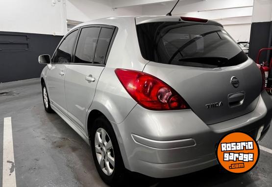 Autos - Nissan TIIDA ACENTA 1.8 MT6 2012 Nafta 155500Km - En Venta