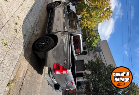 Camionetas - Toyota Hilux 2022 Diesel 155000Km - En Venta