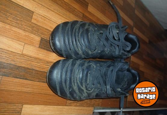 Deportes - Vendo botines t 30 y31 - En Venta