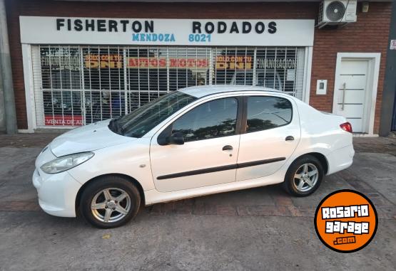 Autos - Peugeot 207 4 PUERTAS 2011 GNC 111111Km - En Venta