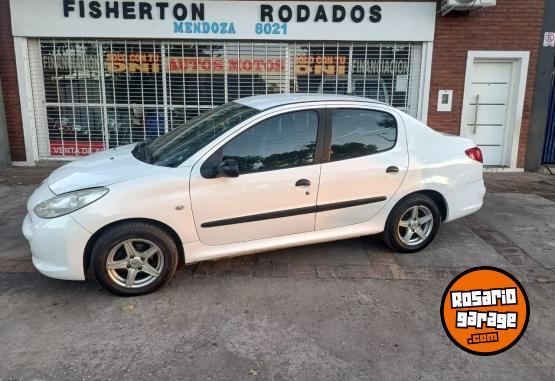 Autos - Peugeot 207 4 PUERTAS 2011 GNC 111111Km - En Venta