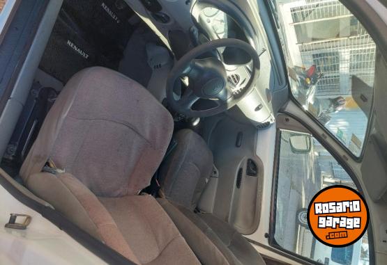 Utilitarios - Renault Kangoo 2006 Diesel 178000Km - En Venta