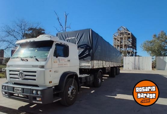 Camiones y Grúas - VOLKSWAGEN 17-220 - MODELO 2015 CON SEMI O SOLO - En Venta