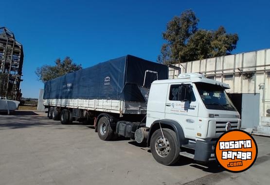 Camiones y Grúas - VOLKSWAGEN 17-220 - MODELO 2015 CON SEMI O SOLO - En Venta