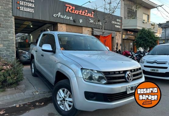 Camionetas - Volkswagen AMAROK STARLINE 140CV 2015 Diesel 166000Km - En Venta