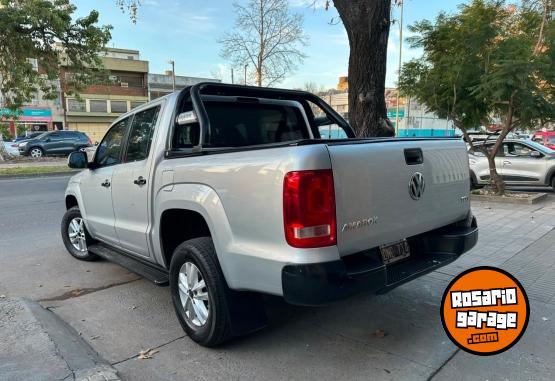 Camionetas - Volkswagen AMAROK STARLINE 140CV 2015 Diesel 166000Km - En Venta