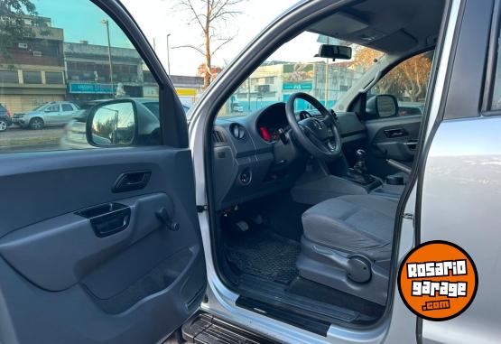 Camionetas - Volkswagen AMAROK STARLINE 140CV 2015 Diesel 166000Km - En Venta