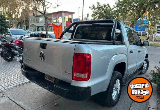 Camionetas - Volkswagen AMAROK STARLINE 140CV 2015 Diesel 166000Km - En Venta