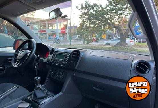 Camionetas - Volkswagen AMAROK STARLINE 140CV 2015 Diesel 166000Km - En Venta