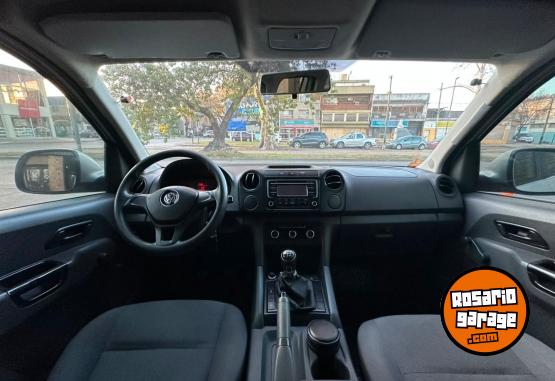 Camionetas - Volkswagen AMAROK STARLINE 140CV 2015 Diesel 166000Km - En Venta