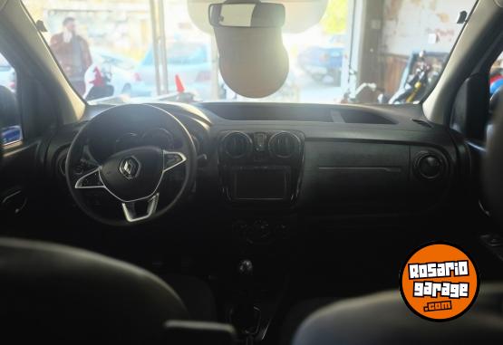 Utilitarios - Renault Kangoo express 1.6 2024 Nafta - En Venta