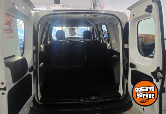 Utilitarios - Renault Kangoo express 1.6 2024 Nafta - En Venta