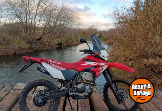 Motos - Honda Xr tornado 2013 Nafta 65000Km - En Venta