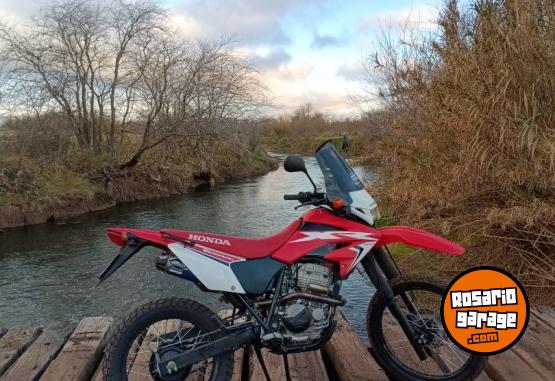 Motos - Honda Xr tornado 2013 Nafta 65000Km - En Venta