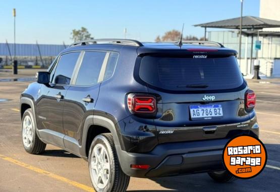 Camionetas - Jeep Renegade Sport 2024 Nafta 27000Km - En Venta