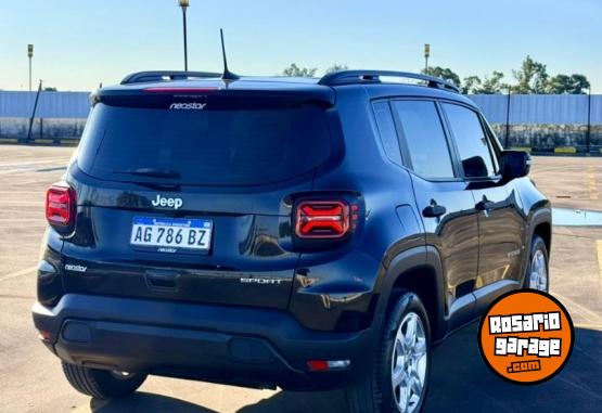 Camionetas - Jeep Renegade Sport 2024 Nafta 27000Km - En Venta