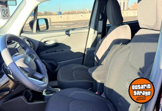 Camionetas - Jeep Renegade Sport 2024 Nafta 27000Km - En Venta
