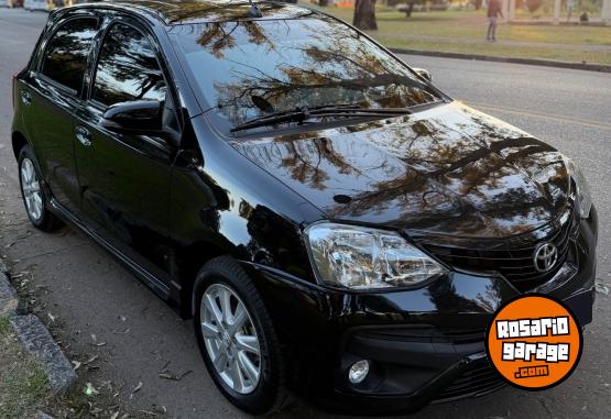 Autos - Toyota Etios XLS 1.5 manual 2018 Nafta 103000Km - En Venta