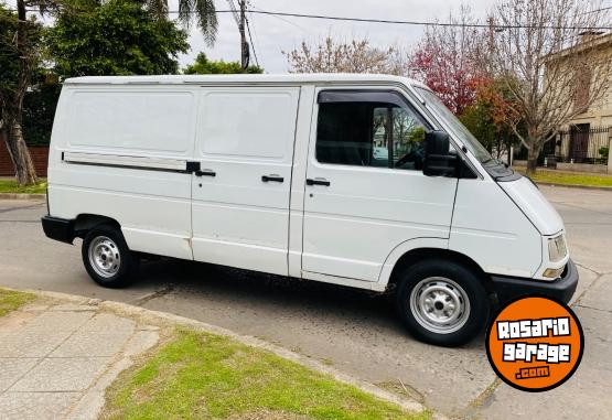 Utilitarios - Renault Trafic 2002 Diesel 400Km - En Venta