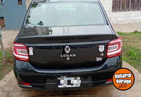 Autos - Renault Nuevo Logan Authentique 2015 Nafta 198000Km - En Venta