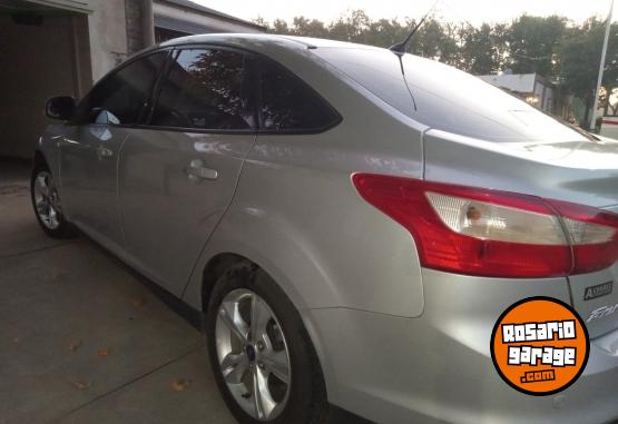 Autos - Ford Focus 2015 Nafta 164000Km - En Venta