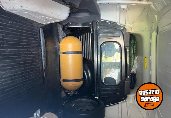 Utilitarios - Fiat Fiorino 2017 GNC 160000Km - En Venta