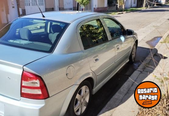 Autos - Chevrolet ASTRA 2010 GNC 163000Km - En Venta