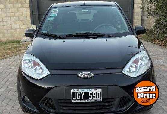 Autos - Ford Fiesta Edge Plus Mp3 2010 Nafta 97800Km - En Venta