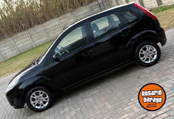 Autos - Ford Fiesta Edge Plus Mp3 2010 Nafta 97800Km - En Venta