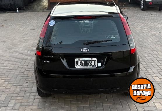 Autos - Ford Fiesta Edge Plus Mp3 2010 Nafta 97800Km - En Venta