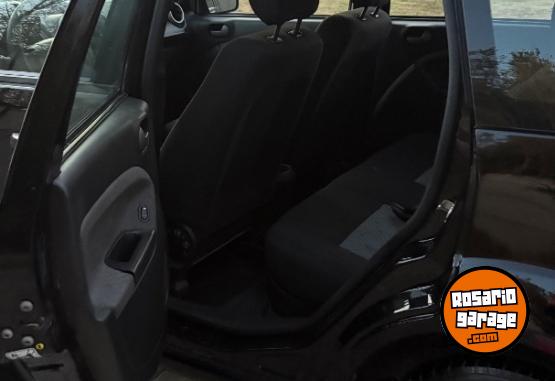 Autos - Ford Fiesta Edge Plus Mp3 2010 Nafta 97800Km - En Venta