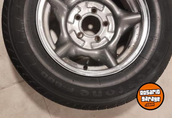 Accesorios para Autos - Llantas 14 y cubiertas - En Venta