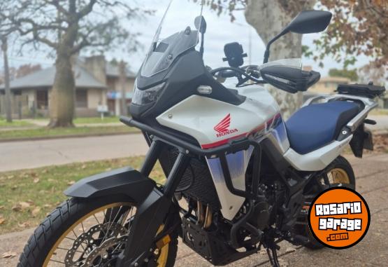 Motos - Honda transalp 2025 Nafta 7800Km - En Venta