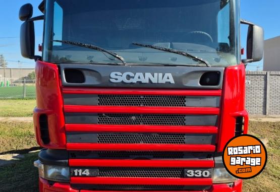 Camiones y Grúas - scania 330 - En Venta