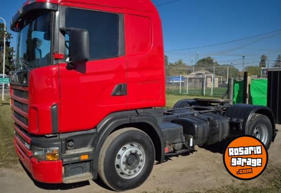 Camiones y Grúas - scania 330 - En Venta