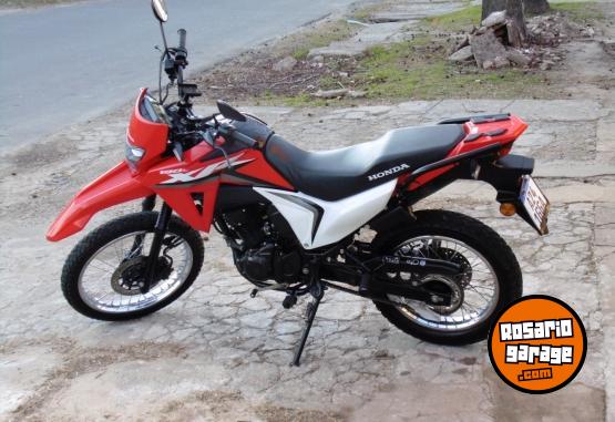 Motos - Honda XR 190L 2025 Nafta 7500Km - En Venta