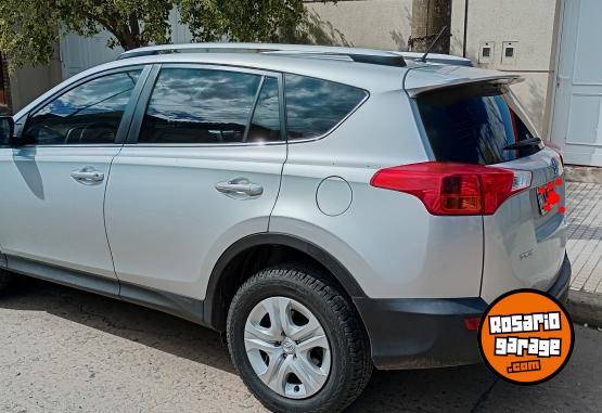 Camionetas - Toyota Rav4 2013 Nafta 137000Km - En Venta