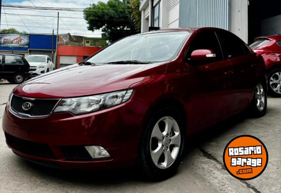 Autos - Kia CERATO 2010 Nafta 105000Km - En Venta