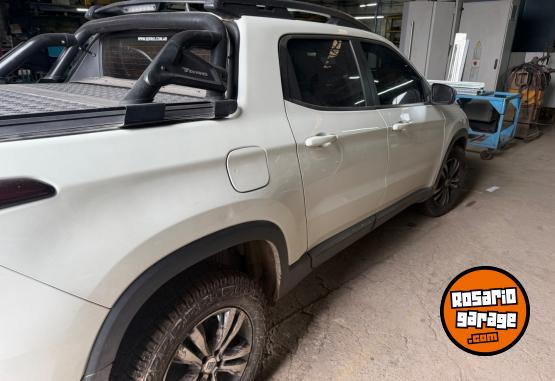 Camionetas - Fiat Toro 2021 Diesel 53000Km - En Venta