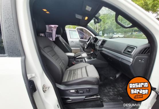 Camionetas - Volkswagen AMAROK HIGHLINE V6 2023 Diesel 80000Km - En Venta