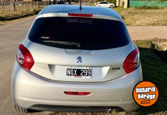 Autos - Peugeot 208 active 2014 Nafta 36000Km - En Venta