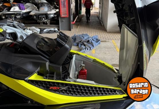 Embarcaciones - Moto De Agua Triplaza Seadoo 260 Impecable 2015 Sea Doo - En Venta