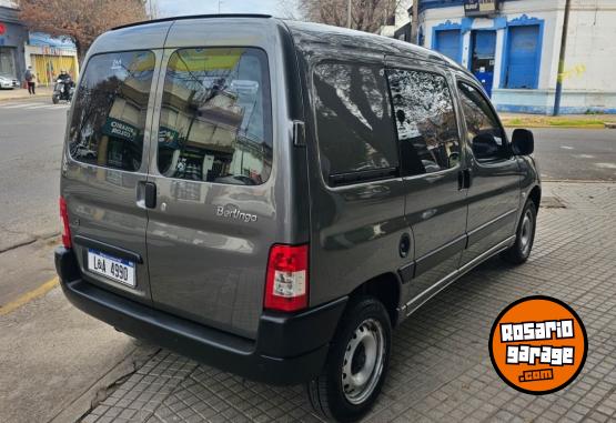 Utilitarios - Citroen BERLINGO MIXTO 5 AS 2020 Diesel 115000Km - En Venta