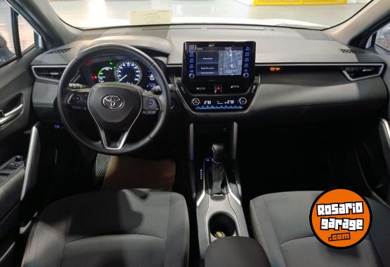Autos - Toyota COROLLA CROSS XEI HV CVT 2022 Nafta 89738Km - En Venta