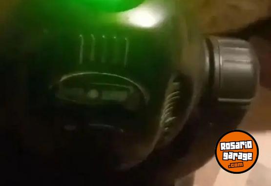 Electrónica - Cabezal usado Buen estado variedad de luces movimiento giratorio paso videos - En Venta