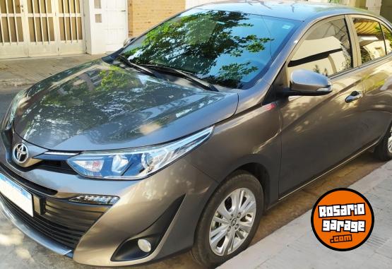 Autos - Toyota YARIS XLS 1.5 6M/T SEDÁN 2019 Nafta 100200Km - En Venta