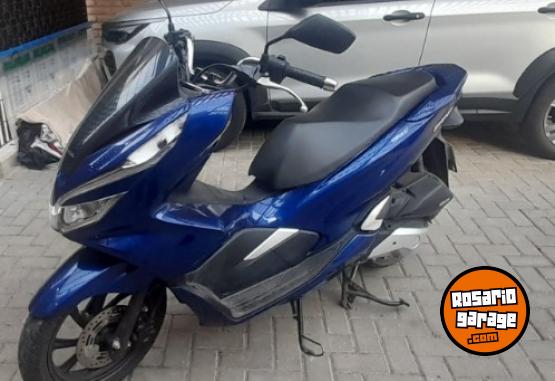 Motos - Honda PCX 150 2020 Nafta 21000Km - En Venta