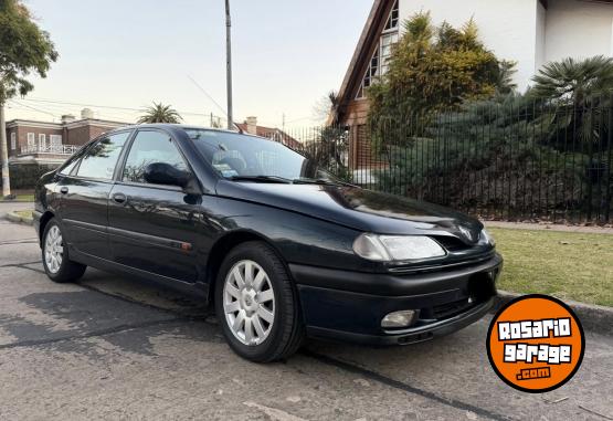 Autos - Renault Laguna rxe 1998 Nafta 200000Km - En Venta